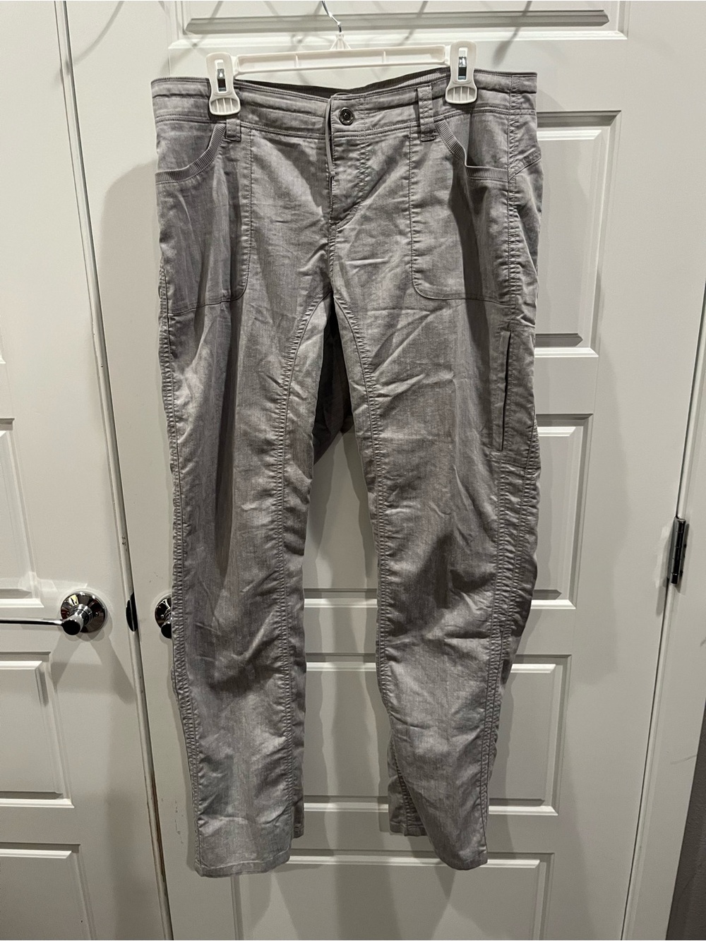 Kuhl Women's Straight Leg Pants in Light Gray